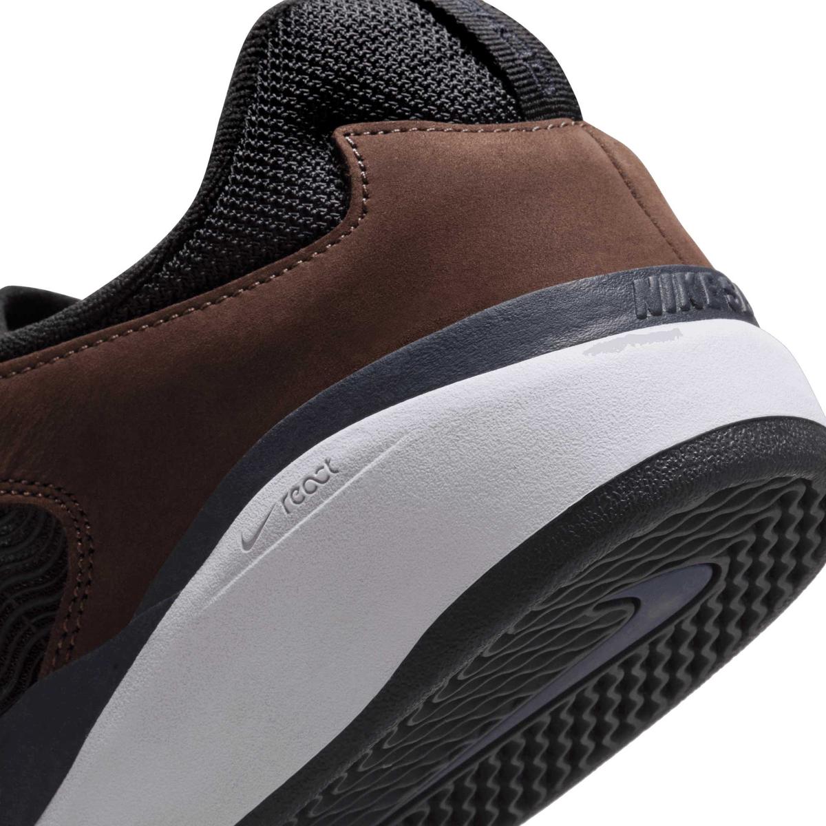 Ishod Wair Premium Baroque Brown